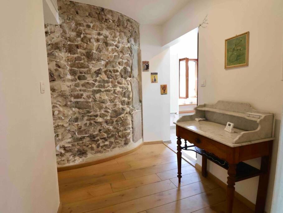 Les Hauts Du Chateau Chambery Ngoại thất bức ảnh