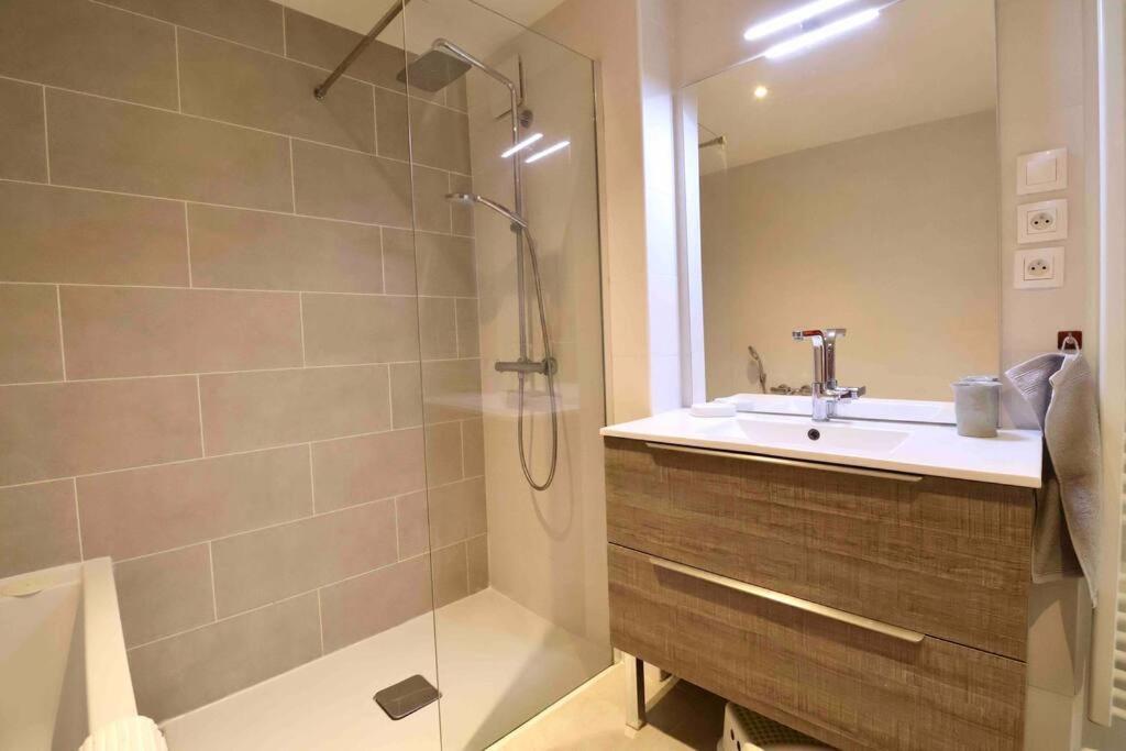 Les Hauts Du Chateau Chambery Ngoại thất bức ảnh
