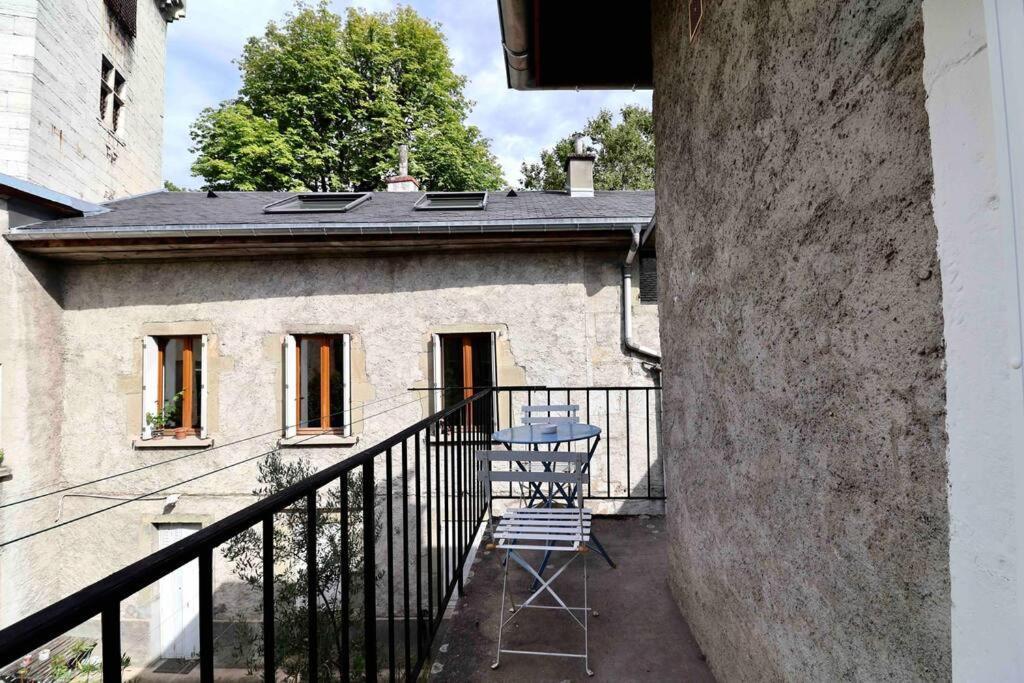 Les Hauts Du Chateau Chambery Ngoại thất bức ảnh